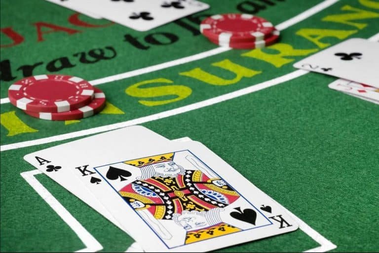 Card-based entertainment section inside bet 977 Live Rummy Guide